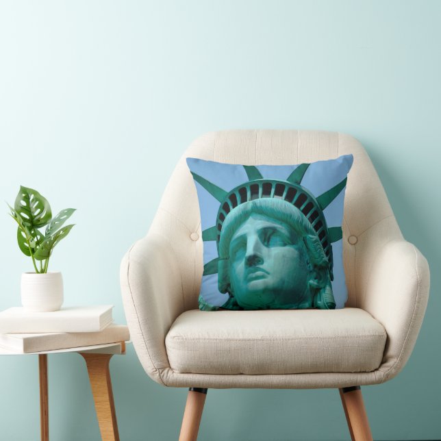 Monuments | Statue of Liberty Face Cushion (Chair)