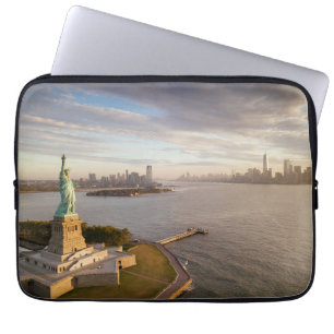 Monuments   Statue of Liberty Laptop Sleeve