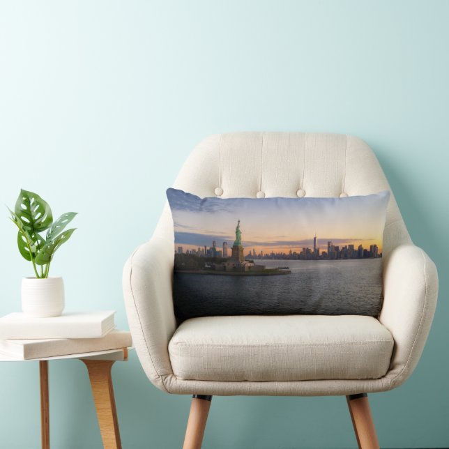 Monuments | Statue of Liberty NYC Lumbar Cushion (Chair)