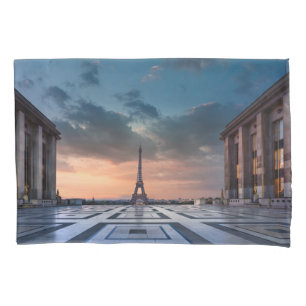 Monuments   The Eiffel Tower Pillowcase