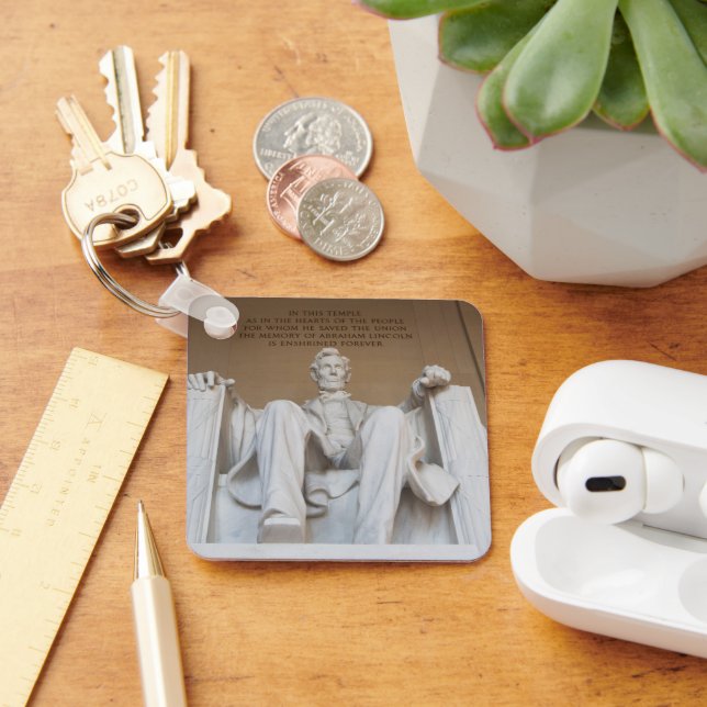 Monuments | The Lincoln Memorial Key Ring (Desk)