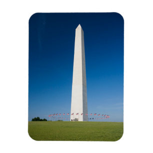Monuments   Washington Monument with Flags Magnet