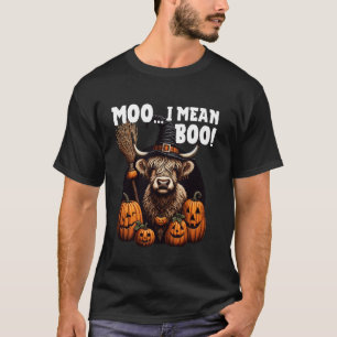 Moo I Mean Boo Funny Highland Cow Witch Halloween T-Shirt