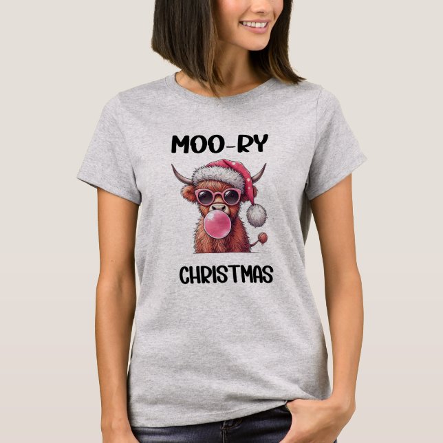 Moo-ry Christmas Scottish Higland Cow T-Shirt (Front)