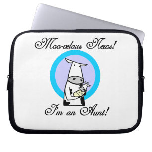 Moo-velous News I'm an Aunt T-shirts and Gifts Laptop Sleeve