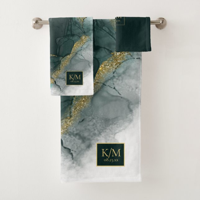 Moody Ink Emerald Gold Abstract ID988 Bath Towel Set (Insitu)