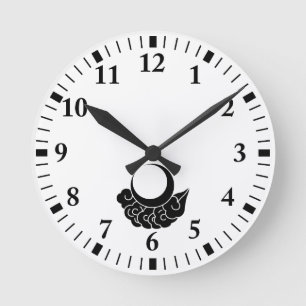 Moon and cloud round clock