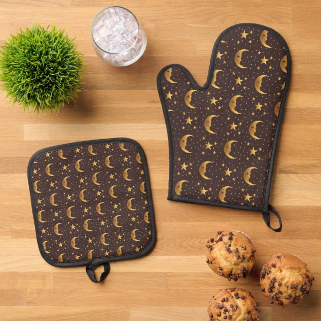 Moon and Stars Oven Mitt & Pot Holder Set (Top Down)