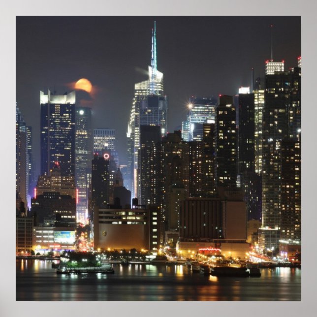 Moon rises over midtown New York. Poster (Front)