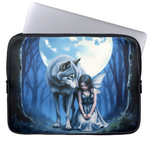 Moonlit Bond – The Wolf and the Gothic Fairy. Laptop Sleeve