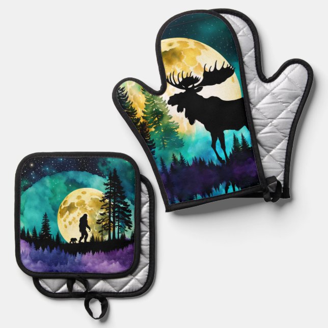 Moose in the forest Full moon  Oven Mitt & Pot Holder Set (Front/Back)