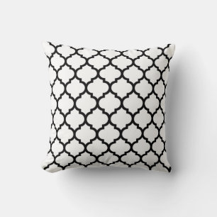 Moroccan quatrefoil pattern I Black and White Cushion