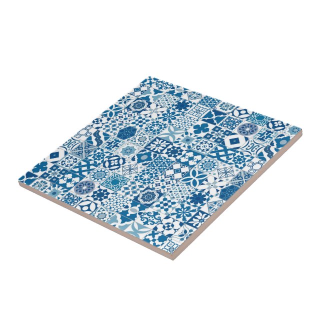 Moroccan tile - blue and white (Side)