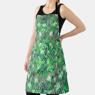 Mosaic in greenish triangles with gradient tones apron