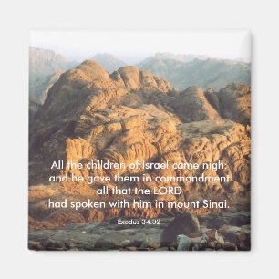 Moses Gives the Commandments - Magnet