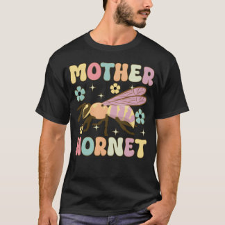 Mother Hornet Groovy Beekeeper Mum Beekeeping Hive T-Shirt