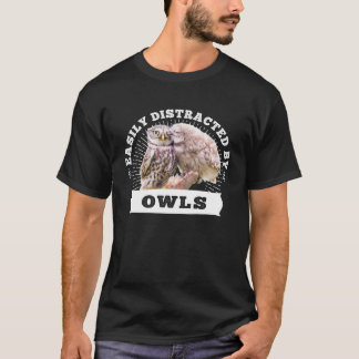 Mother owl kiss baby owl T-Shirt