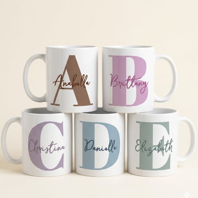 Mother’s Day | Modern Purple Monogram Initial Mum Coffee Mug (Elegant Script Initial Name Mug Gift for Wedding | Bridesmaid | Bachelorette Party | Girls Mom Aunt)
