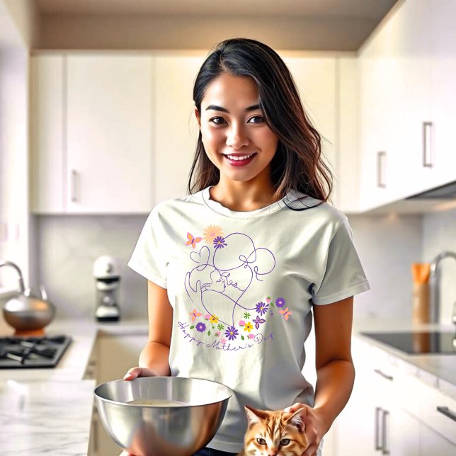 Mother’s Day Simple Line Art T-Shirt (Creator Uploaded)