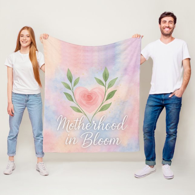 Motherhood in Bloom Fleece Blanket – Floral Gift. (In Situ)