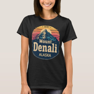 Mount Denali Alaska Retro Denali National Park Vin T-Shirt