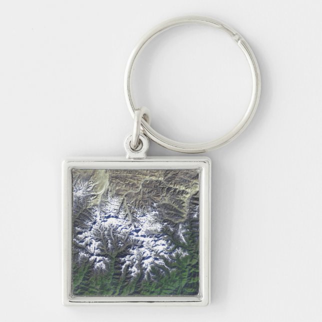 Mount Everest Key Ring (Front)