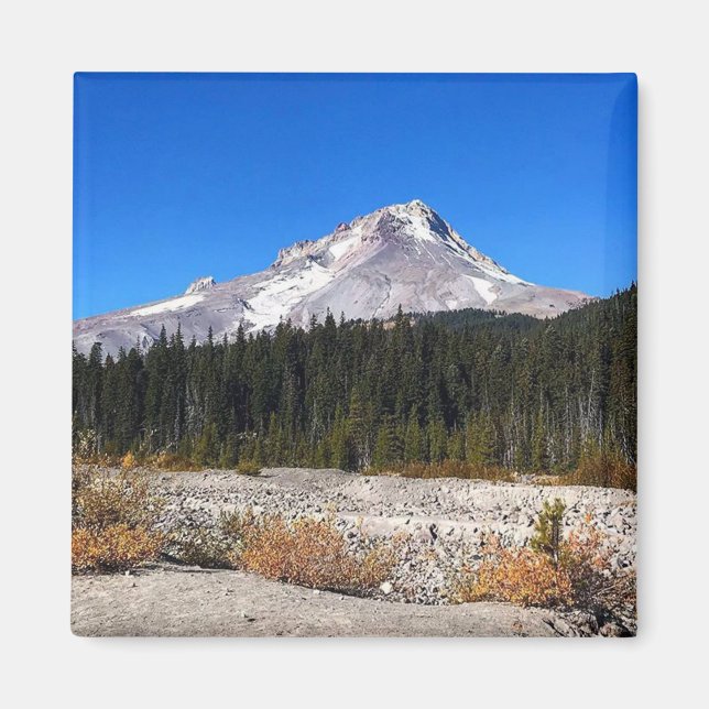 Mount Hood, Oregon Magnet (Front)