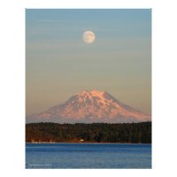 Mount Rainier with the Full Moon