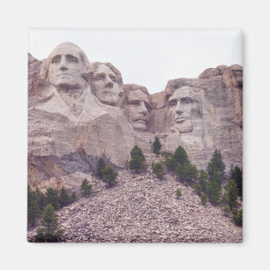 Mount Rushmore's Four Magnet