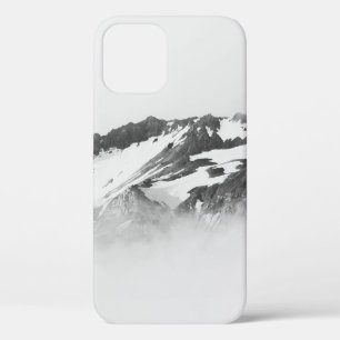MOUNTAIN COVERED WITH SNOW iPhone 12 CASE