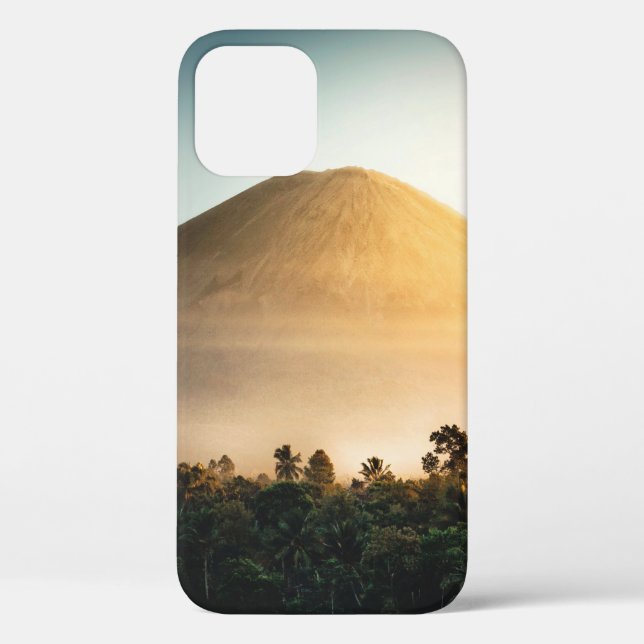 MOUNTAIN DURING GOLDEN HOUR Case-Mate iPhone CASE (Back)