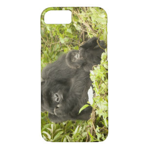 Mountain Gorilla, Gorilla beringei (formerly G. iPhone 8/7 Case