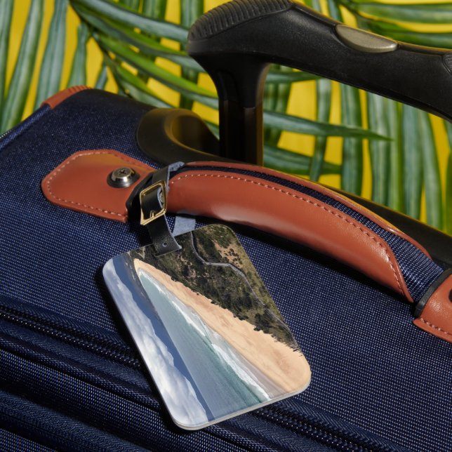 Mountain view luggage tag (Front Insitu 1)