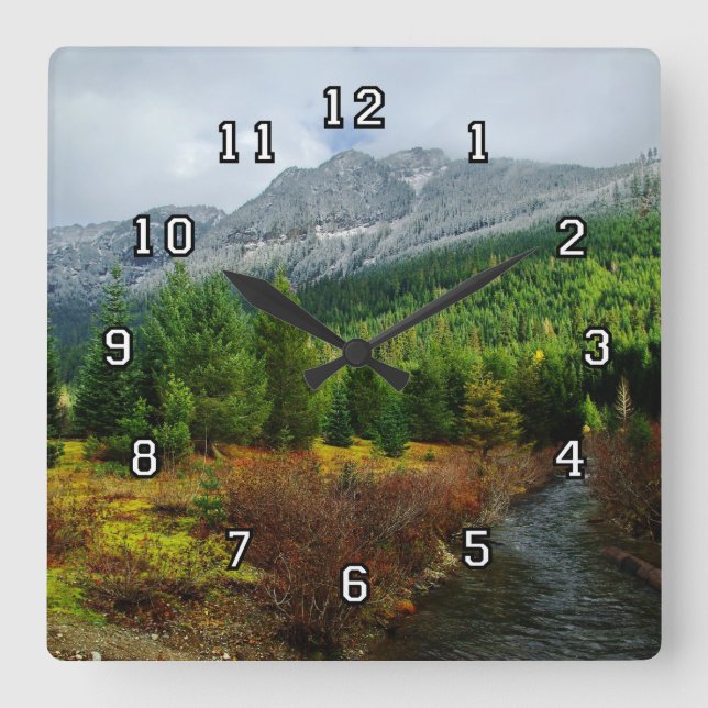 Mountain wall clock (Front)