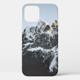MOUNTAIN WITH SNOW CAP DURING DAYTIME iPhone 12 CASE