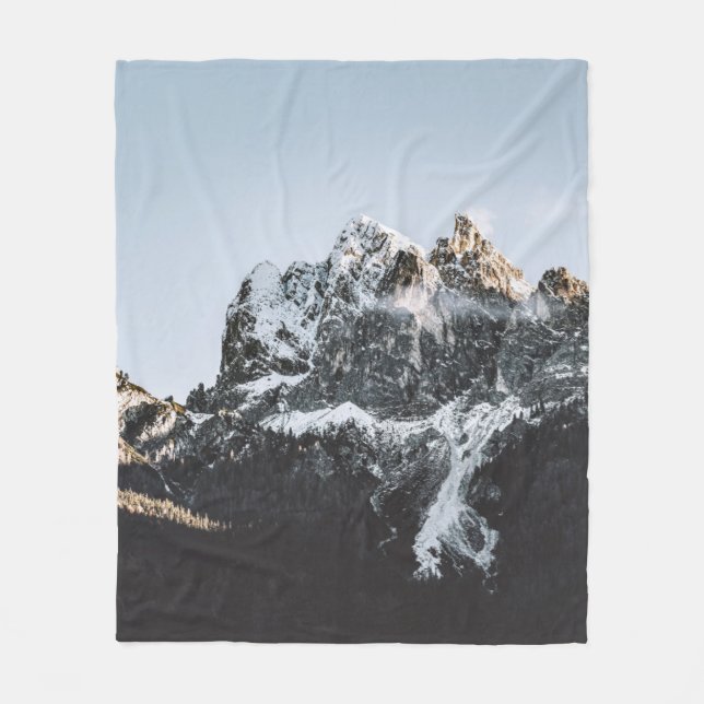 MOUNTAIN WITH SNOW CAP DURING DAYTIME FLEECE BLANKET (Front)