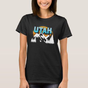 Mountaineering Nature Hiking Hiker Retro Utah T-Shirt