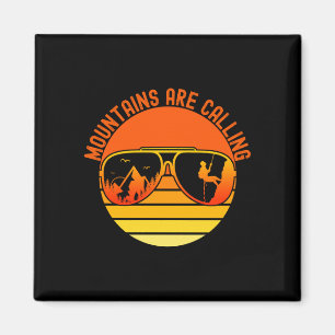 Mountains are calling climber sunglasses retro magnet