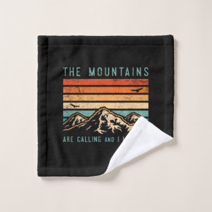 Mountains are Calling & I Must Go Retro Vintage 80 Wash Cloth