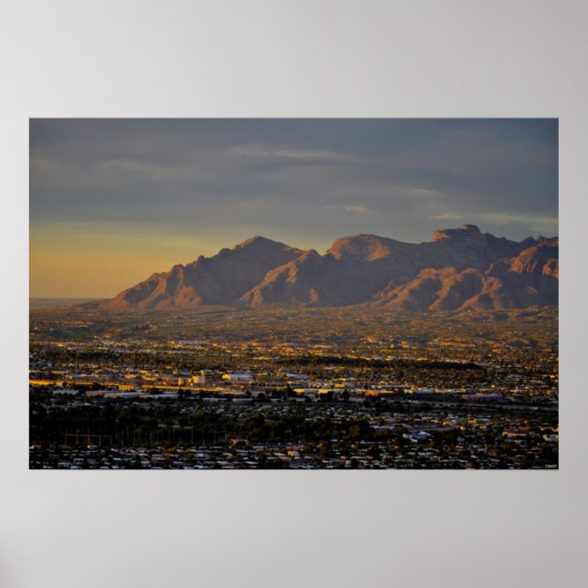 Mountains at dusk poster (Front)
