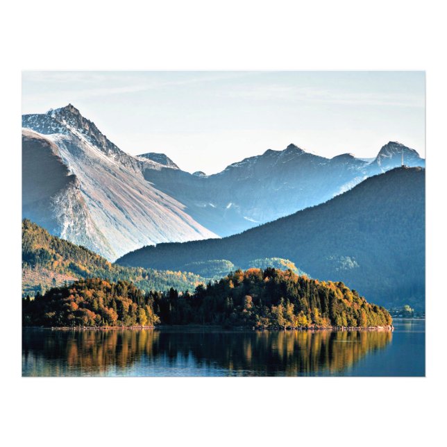 Mountains in Norway, scenic photograph (Front)