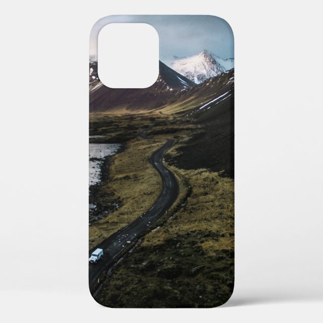 MOUNTAINS NEAR BODY OF WATER Case-Mate iPhone CASE (Back)