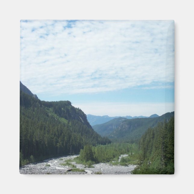 Mountains of Mt. St. Helens. Magnet (Front)