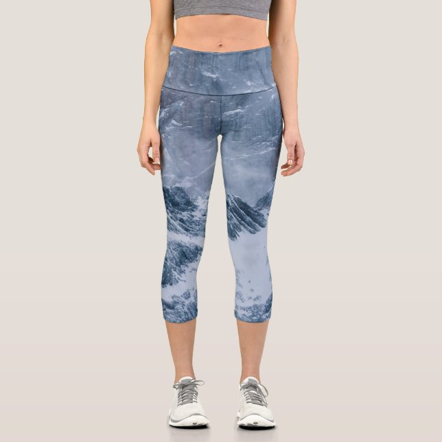 Mountains snow and fog capri leggings (Front)