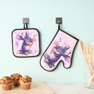 Mouse Eat Ice Cream Funny Oven Mitt & Pot Holder Set