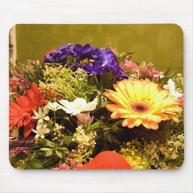 Mouse pad with flowers (Front)