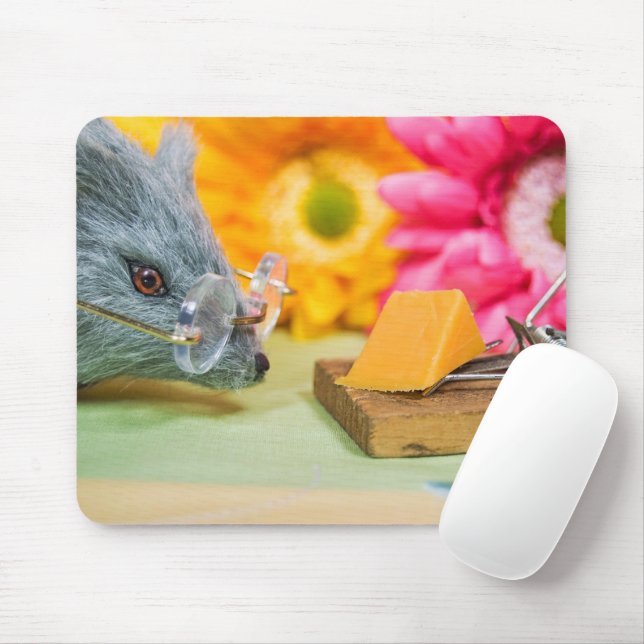 Mouse with Glasses and Cheese Mouse Pad (With Mouse)