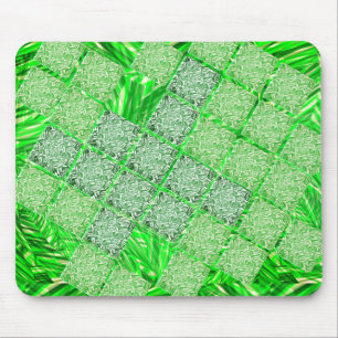MousePad verde chamativo com quadrados e 'falha'