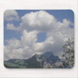 Mousepad Wolken-Doughnut über Bergen