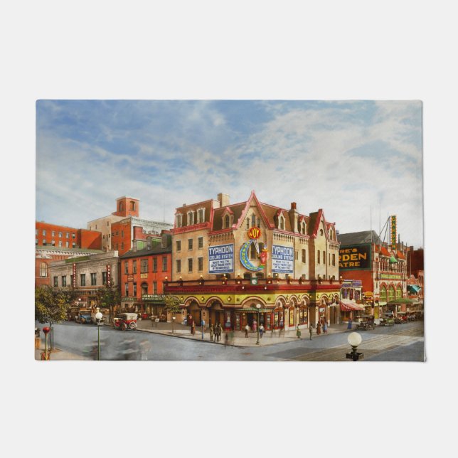 Movie Theatre - The joy of movies 1918 Doormat (Front)